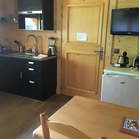 Studio 1 Piece Situe Dans Un Chalet Beaufort  Exterior photo