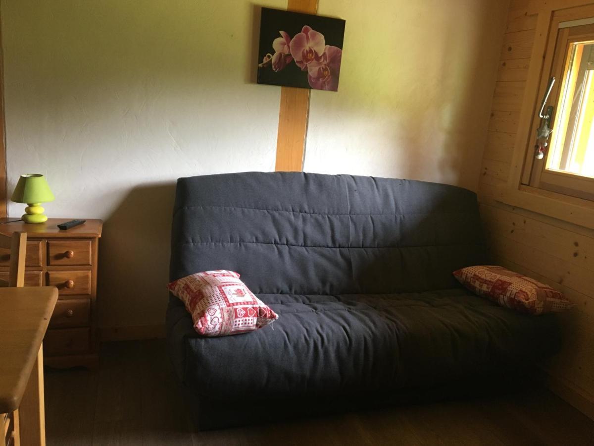 Appartement 1 Pièce Situé Dans Un *